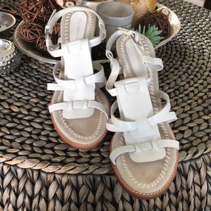 Women’s white leather Enzo sandals 9
